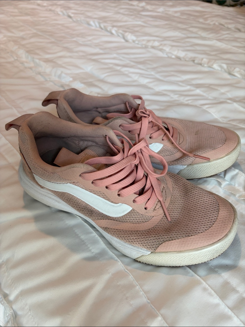 Vans Ultrarange Pink Shoes